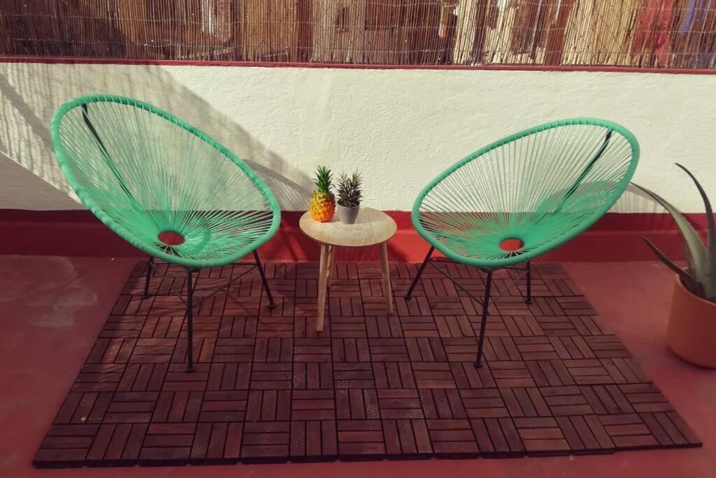 M4 Cool Terrace. 1 Min To Metro. 15 Min To Center Esplugues de Llobregat Exterior foto